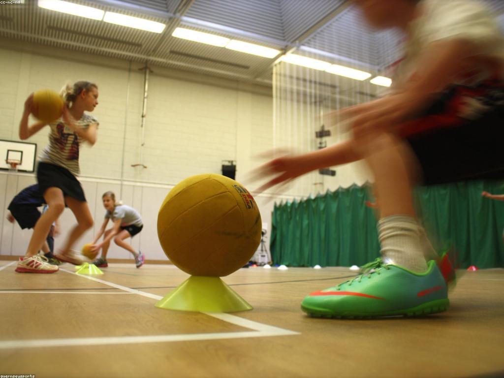 យុទ្ធសាស្ត្រនិង keter និងកីឡាស្លុត